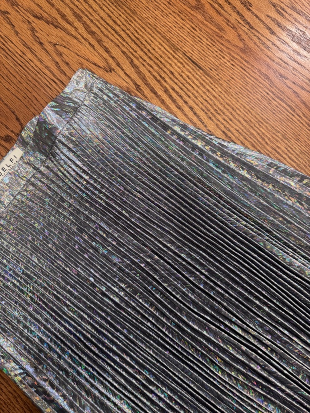 Delfi Collective Metallic iridescent Maxi skirt - Picture 2 of 6